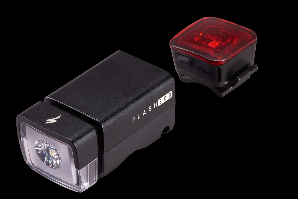 Specialized Flash Pack Headlight/Taillight Combo> Lights