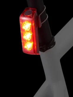 Specialized Flux 250R Taillight><noscript><img width=