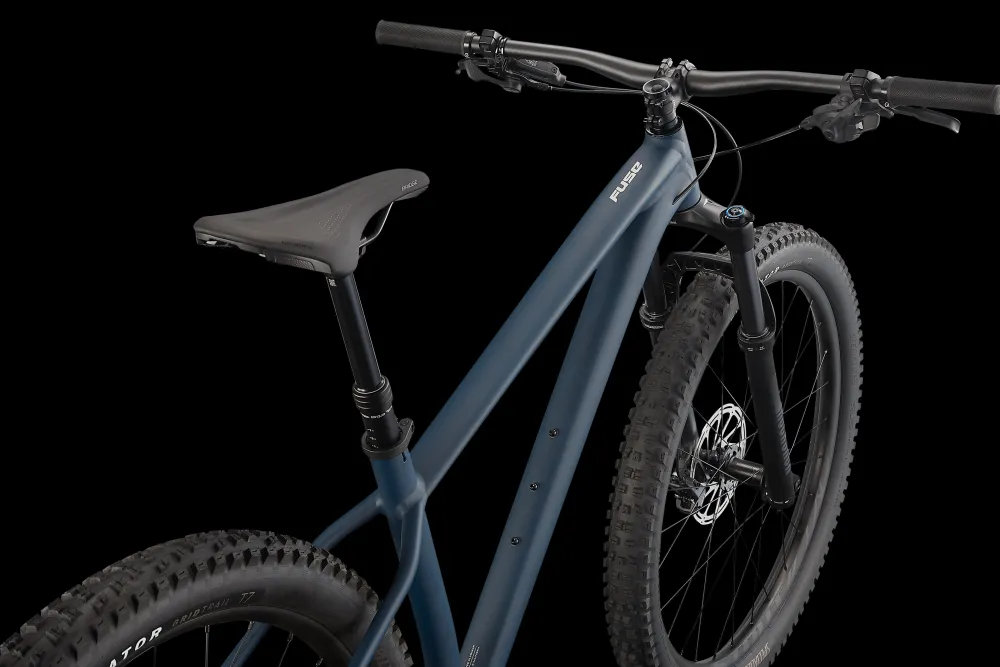 Specialized Fuse Sport 27.5> Trail·Fuse