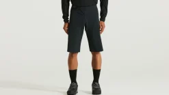 Specialized Gravity Shorts><noscript><img width=