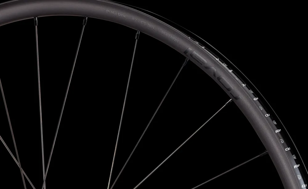 Specialized Roval Traverse Alloy 350 6B> Wheels