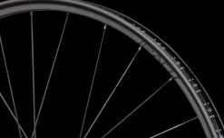 Specialized Roval Traverse SL II 240 6B> Wheels