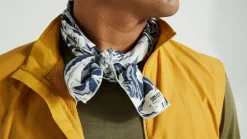 Specialized /Fjällräven Scarf><noscript><img width=