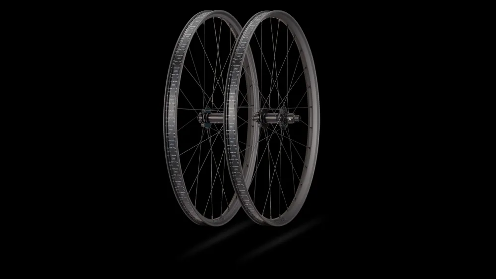 Specialized TRAVERSE SL II i9 1/1> Wheels