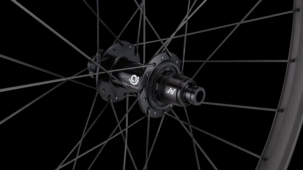 Specialized TRAVERSE SL II i9 1/1> Wheels