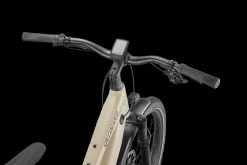 Specialized Turbo Vado 5.0 Step-Through><noscript><img width=