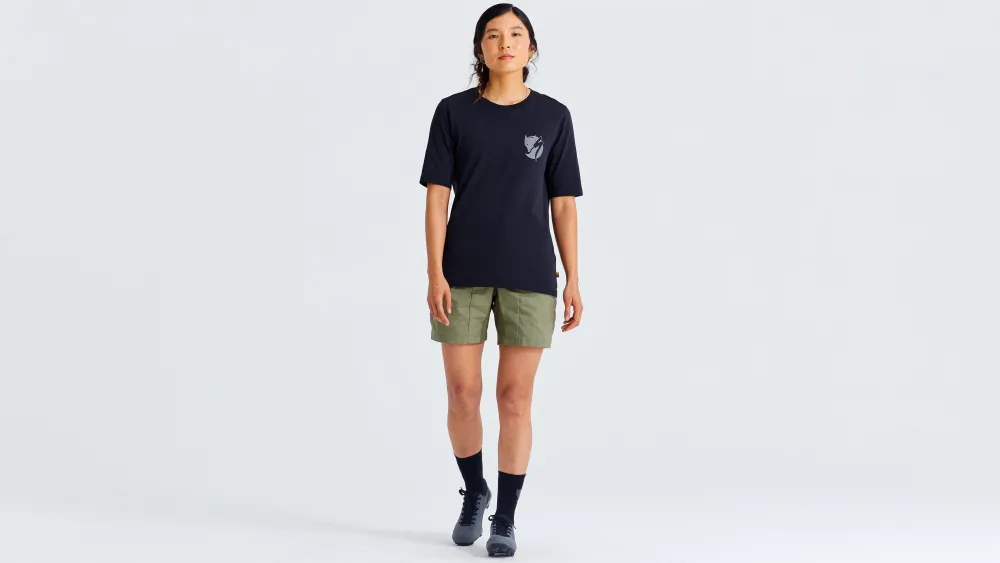 Specialized Women's /Fjällräven Cotton Pocket Short Sleeve Tee>Women Women's Casual Wear·Shirts